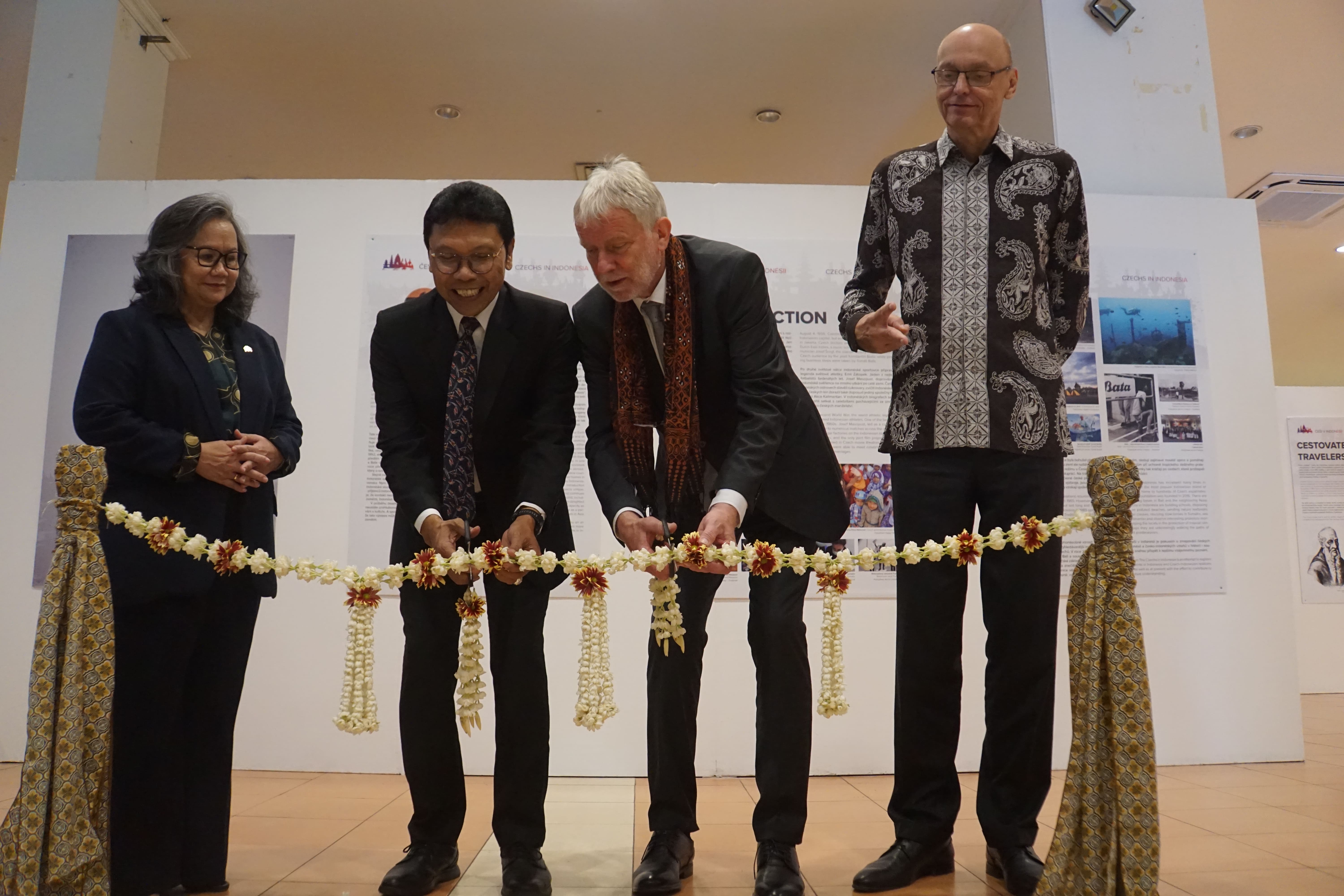 History of Sister City